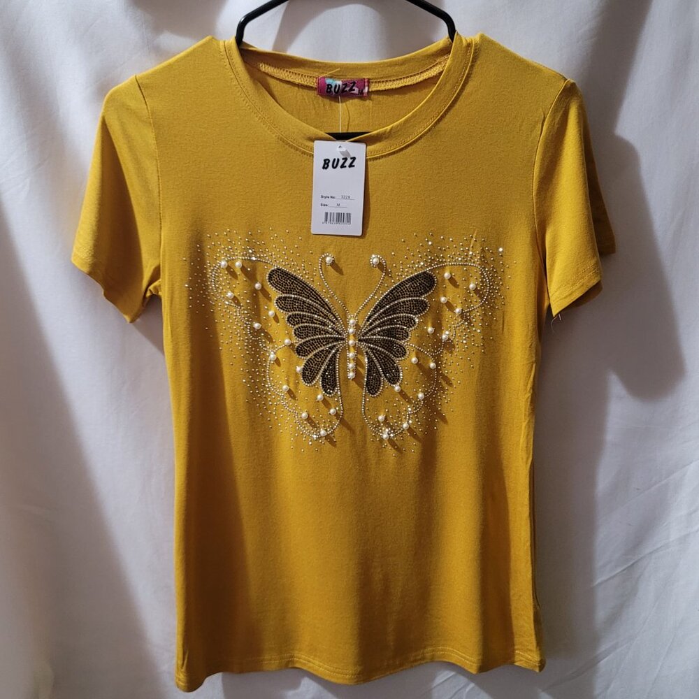 Buzz Size Medium Butterfly Tshirt (NWT)